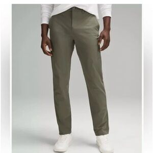 Lululemon Size 31 Men’s Pants Warpstreme Flat Front Classic Fit
